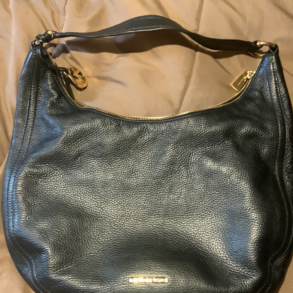 Michael kors medium black hobo bag